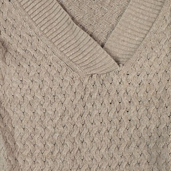 Banana Republic Small Beige V-Neck Knit Blend Sweater - Picture 10 of 16